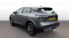 Nissan Qashqai 1.3 DiG-T MH Acenta Premium 5dr Petrol Hatchback